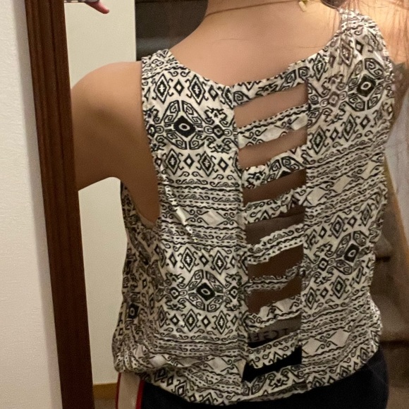 Tank top - Picture 4 of 4